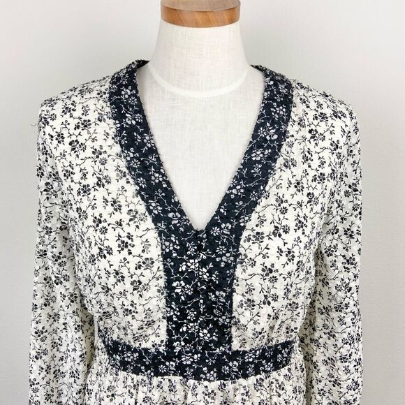 Madewell V-Neck Peplum Top | Clipdot Branch Floral - Picture 4 of 7